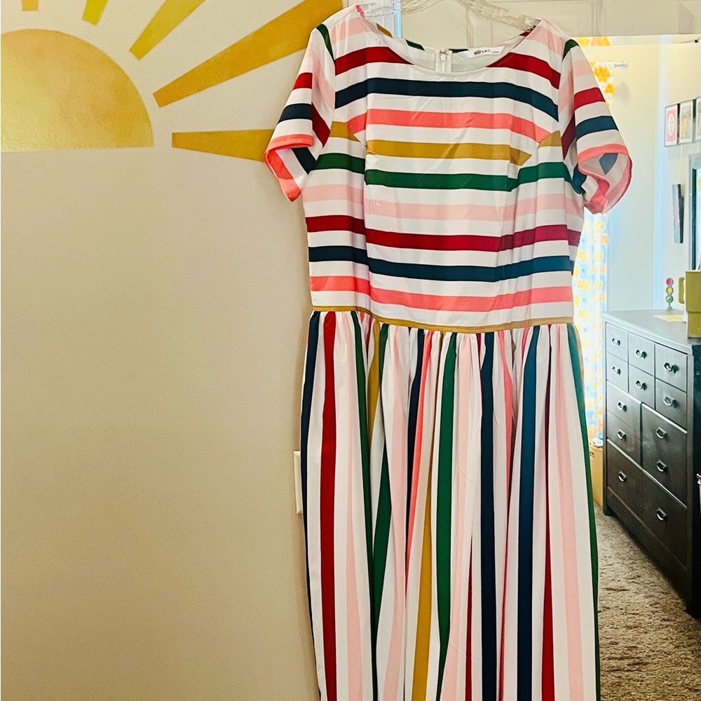 Gorgeous, Colorful Striped Dress 👗 (size 22)